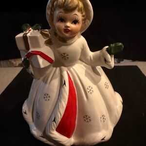 NAPCOWARE CHRISTMAS girl Planter w gifts/presents green gloves JAPAN x-8390